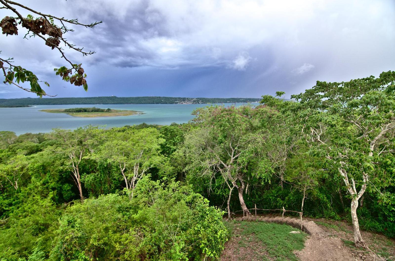 Mayan Spirit Hotel Flores